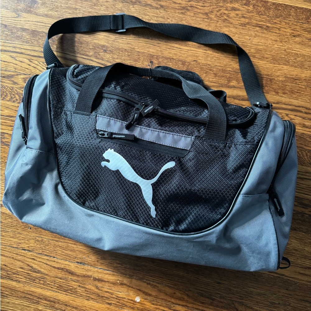 Puma Black and Gray Men's Duffel Bag (NWOT) no signs of wear!